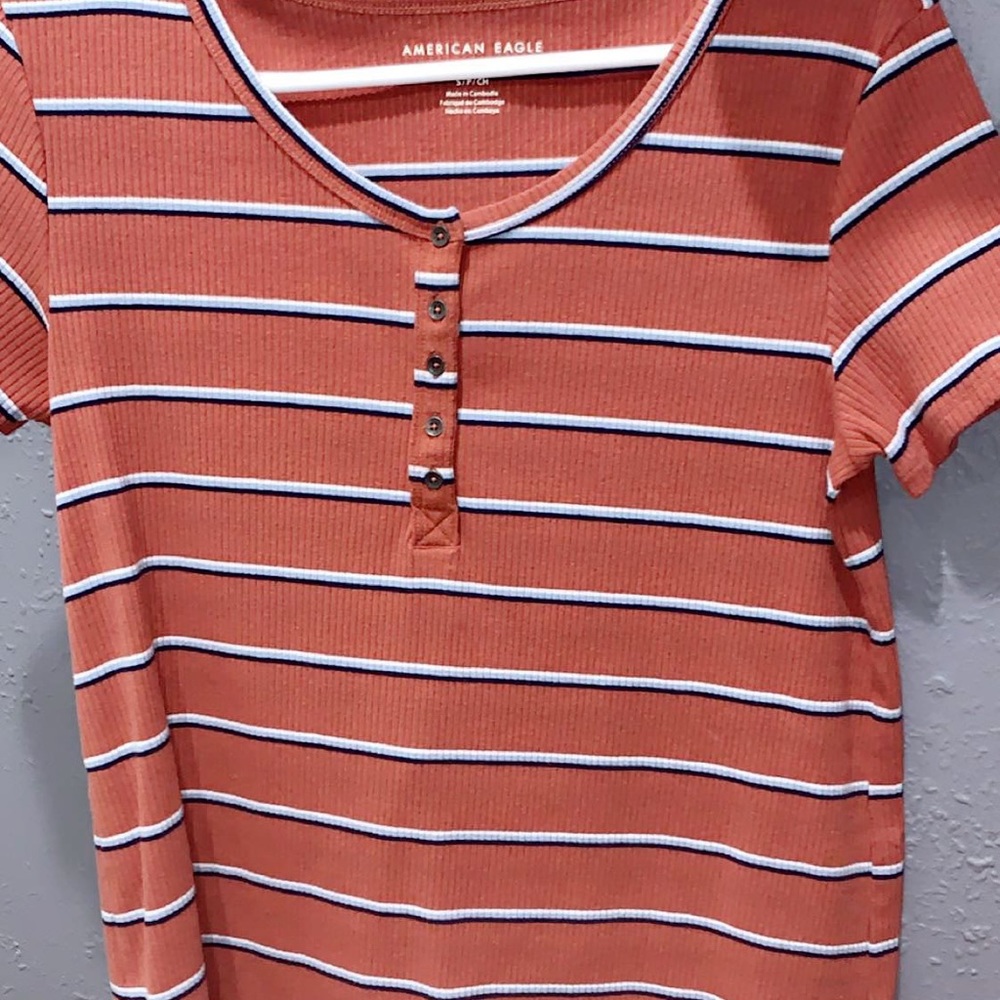 American Eagle Short sleeve top